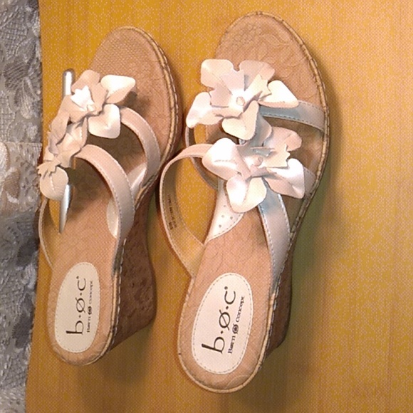 BORN b.o.c Concept Jamaica Slides White/Clay Cork Wedge Thong  Sandals size 8 M - Picture 4 of 16